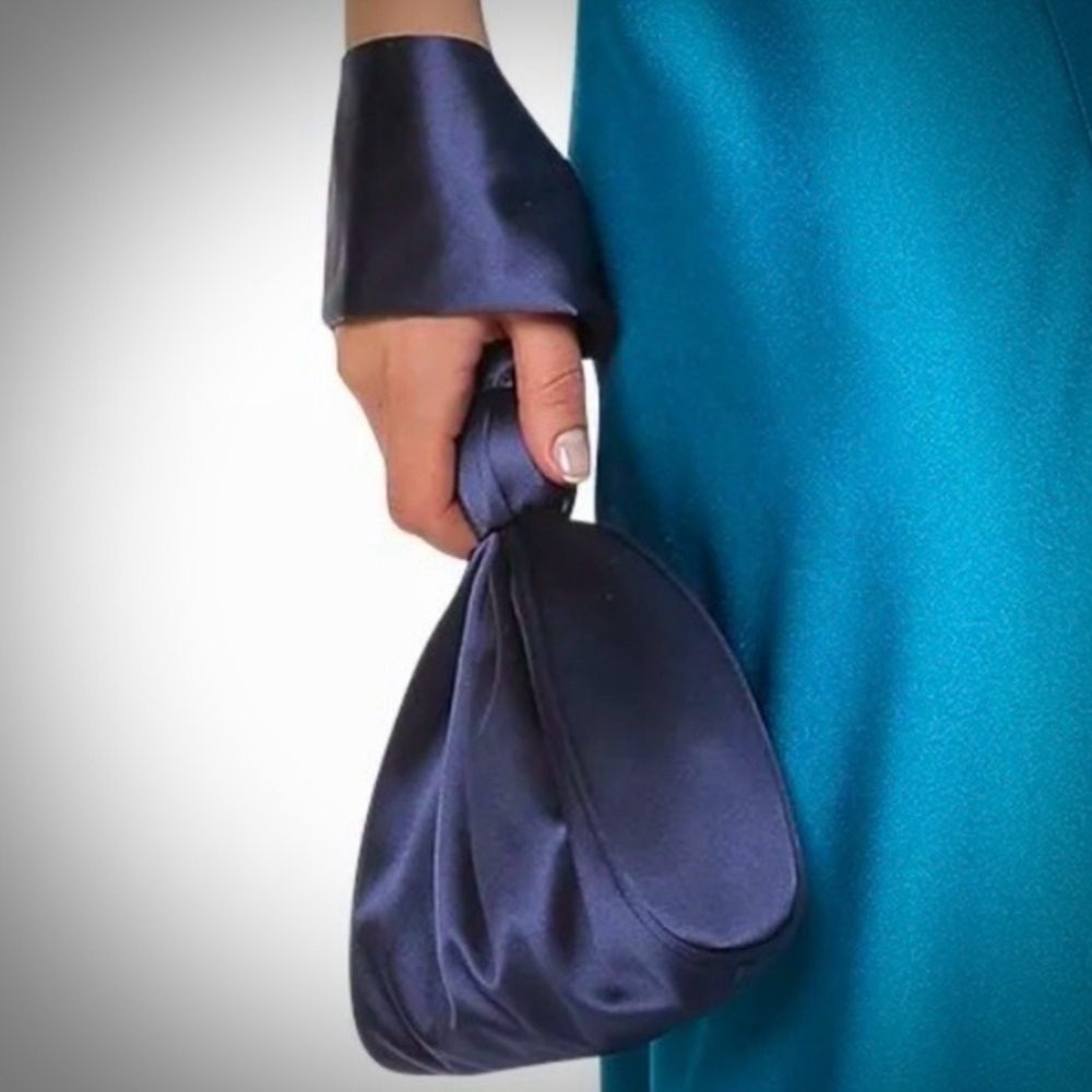 ALBERTA FERRETTI Satin-Finish Zipped Clutch Bag